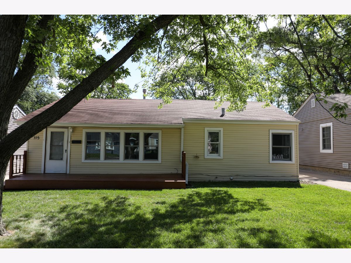 Homes Sold Lakewood Heights Mundelein Illinois, 115 Archer