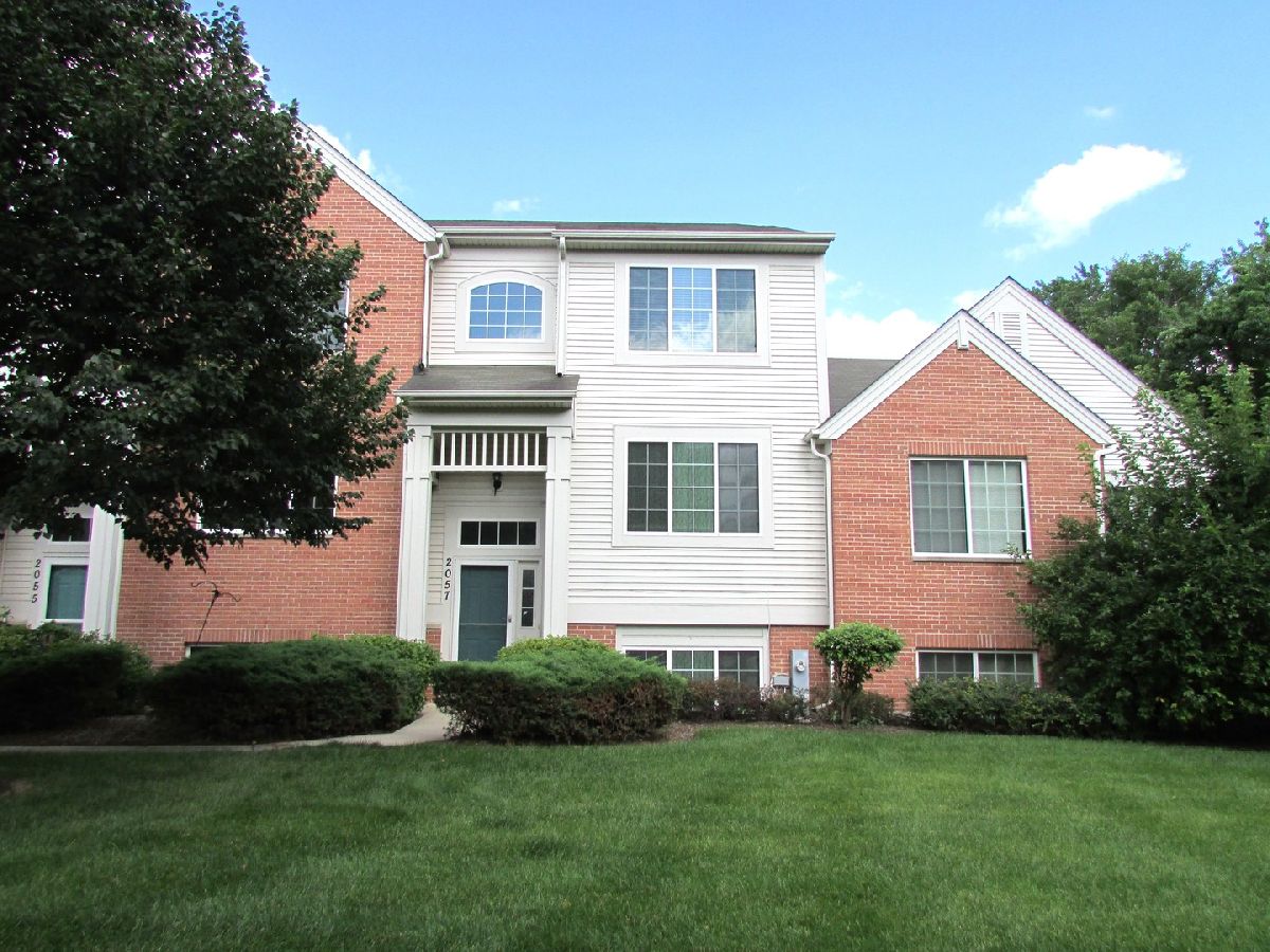 Townhomes & Condos Rented Morgan Hill Mchenry Illinois, 2057 Concord