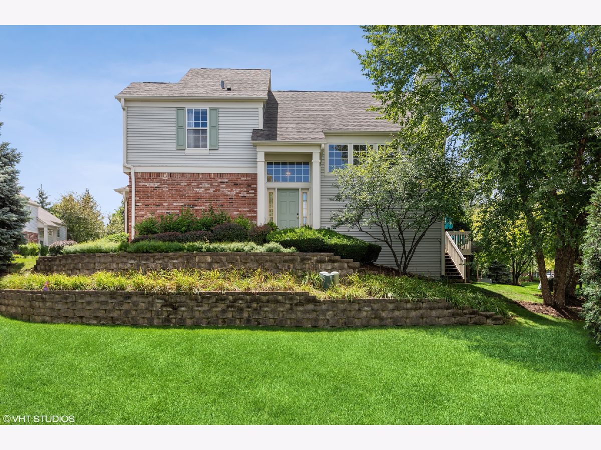 Townhomes Sold Creekside Meadows Algonquin Illinois, 8 Riverdale