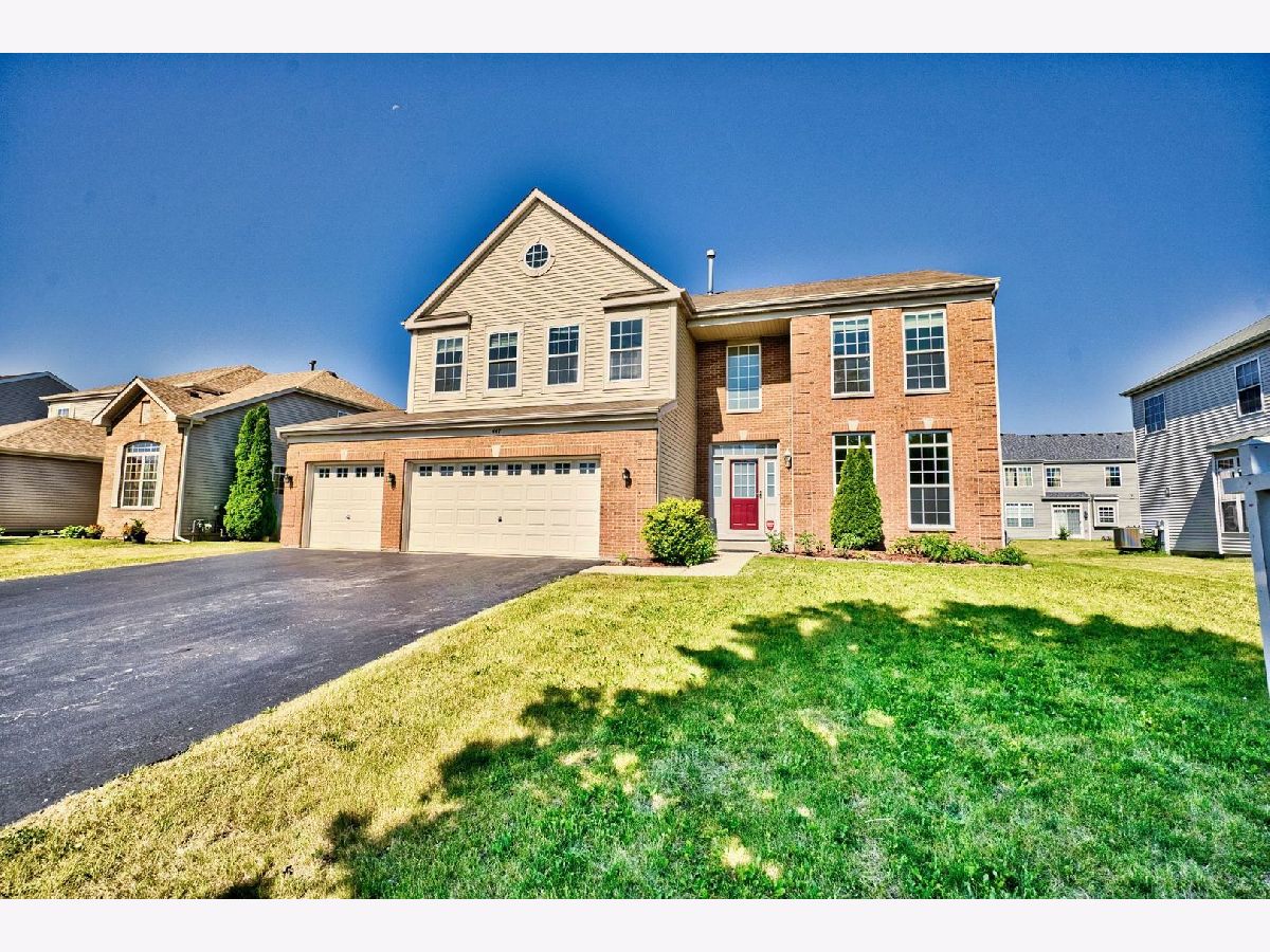 Homes Rented Bloomfield West Bolingbrook Illinois, 447 Cardinal
