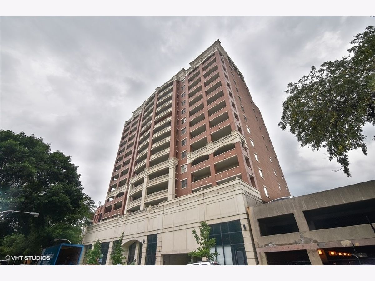Condominiums Rented Park View East Chicago Illinois, 828 Grace