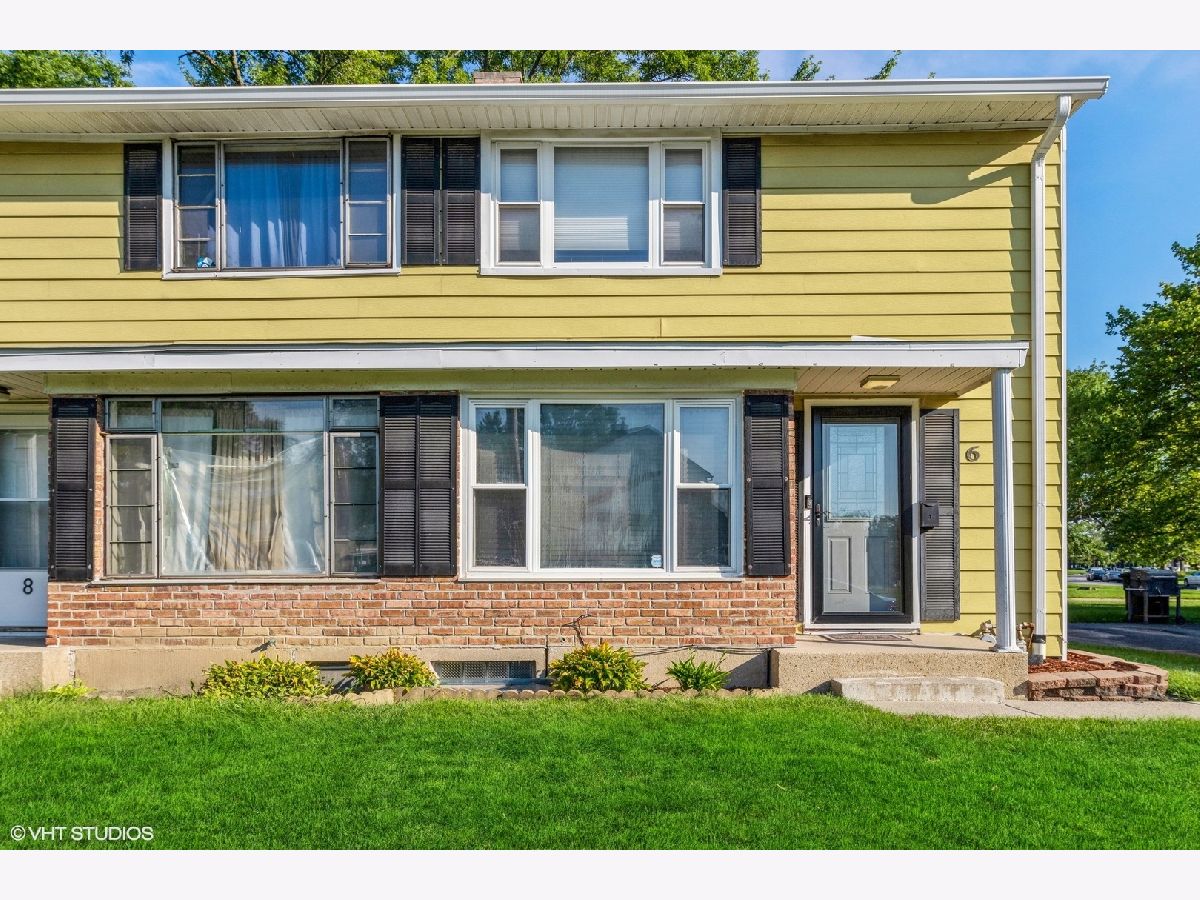 Townhomes & Homes Sold Twin Arbor Park Forest Illinois, 6 Mcgarity