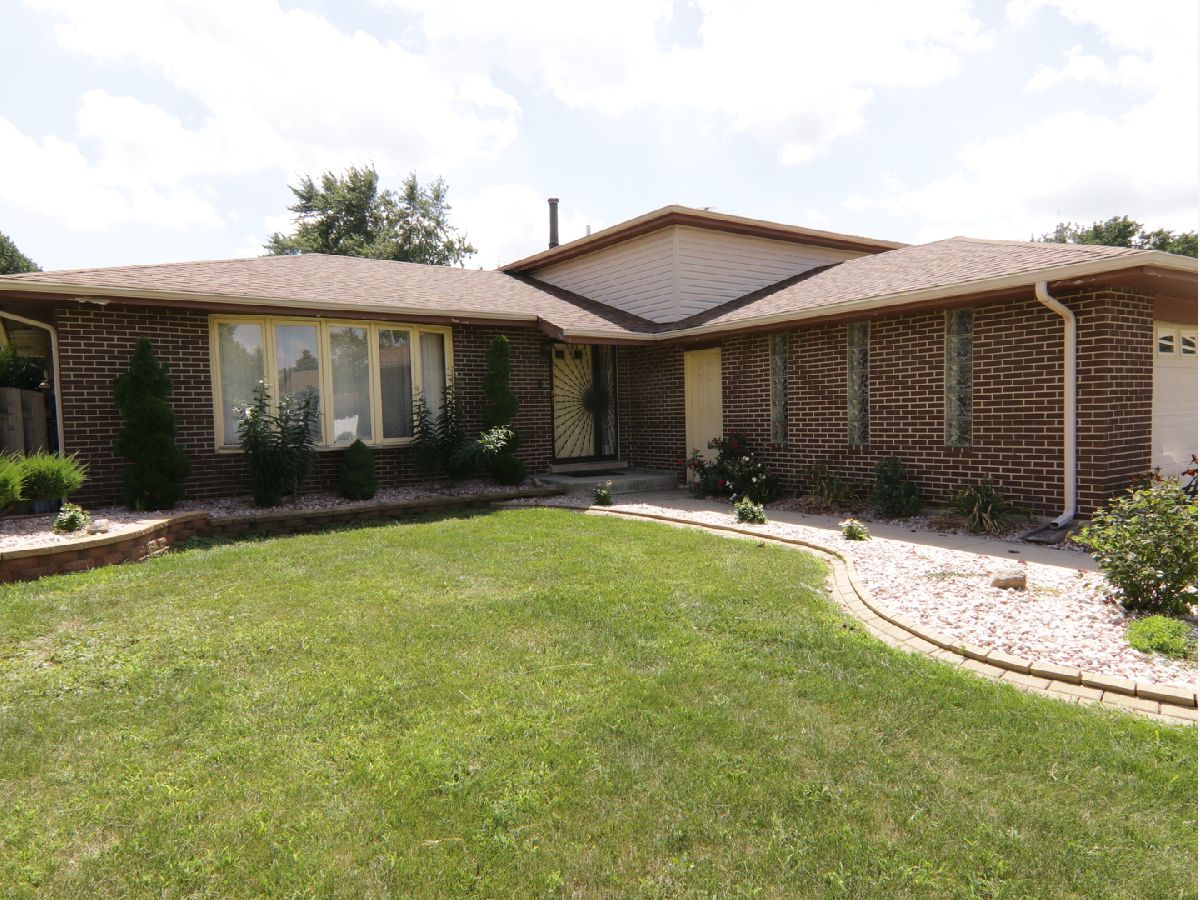 Homes & Townhomes & Condos Sold Creekside Matteson Illinois, 6039 Sunflower
