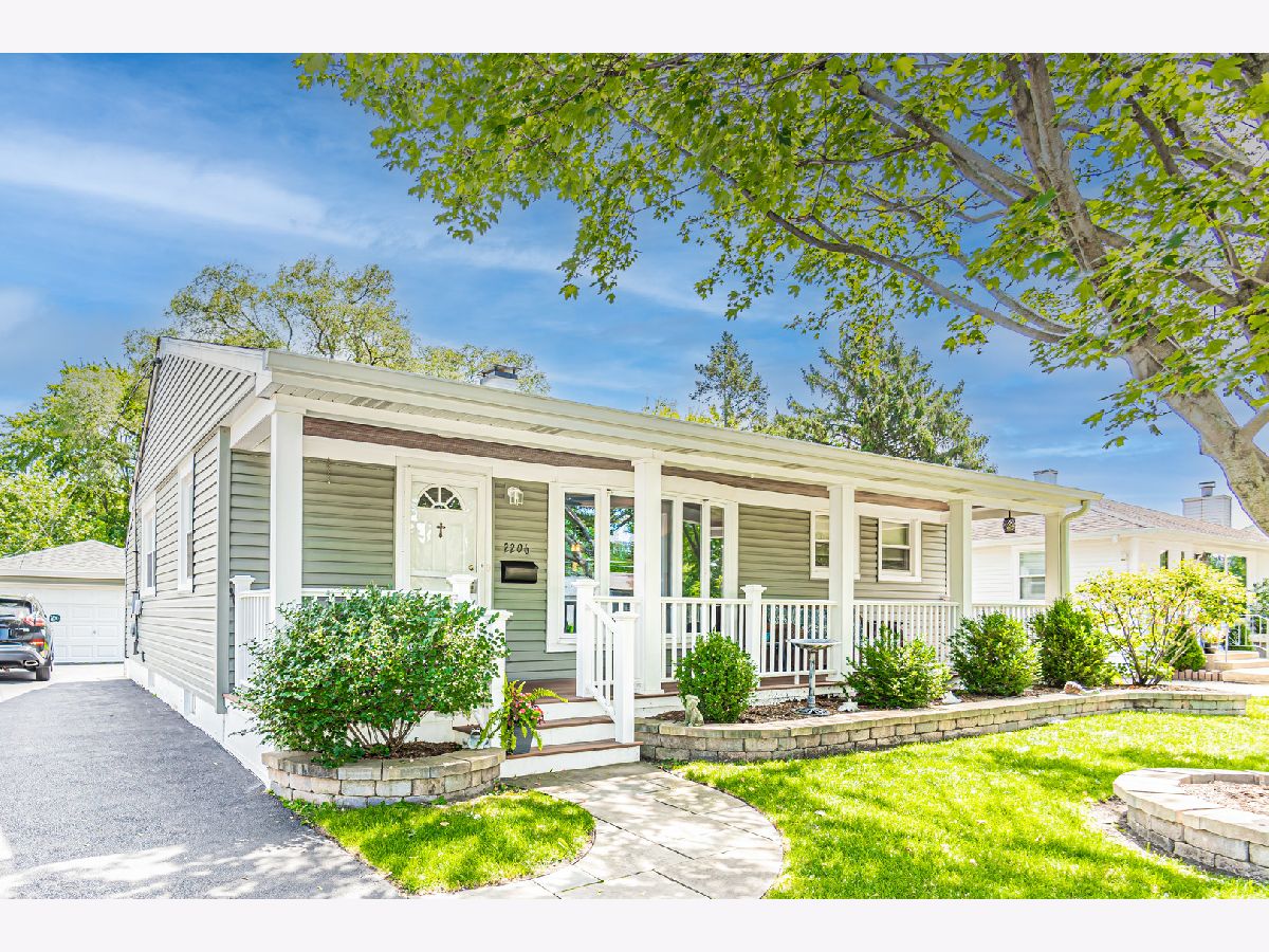 Homes Rented Kimball Hill Rolling Meadows Illinois, 2206 Rohlwing