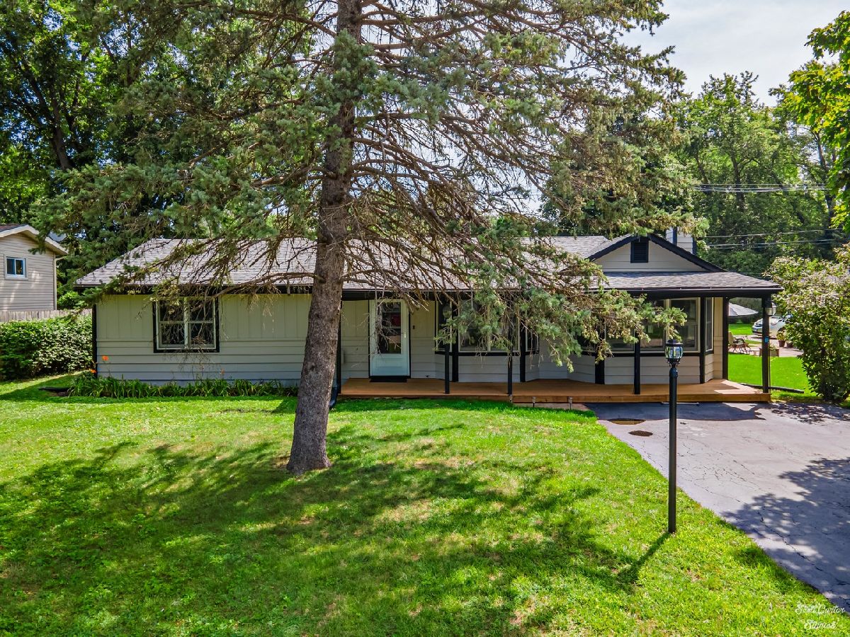 Homes Sold Holiday Hills Mchenry Illinois, 2410 Lilac