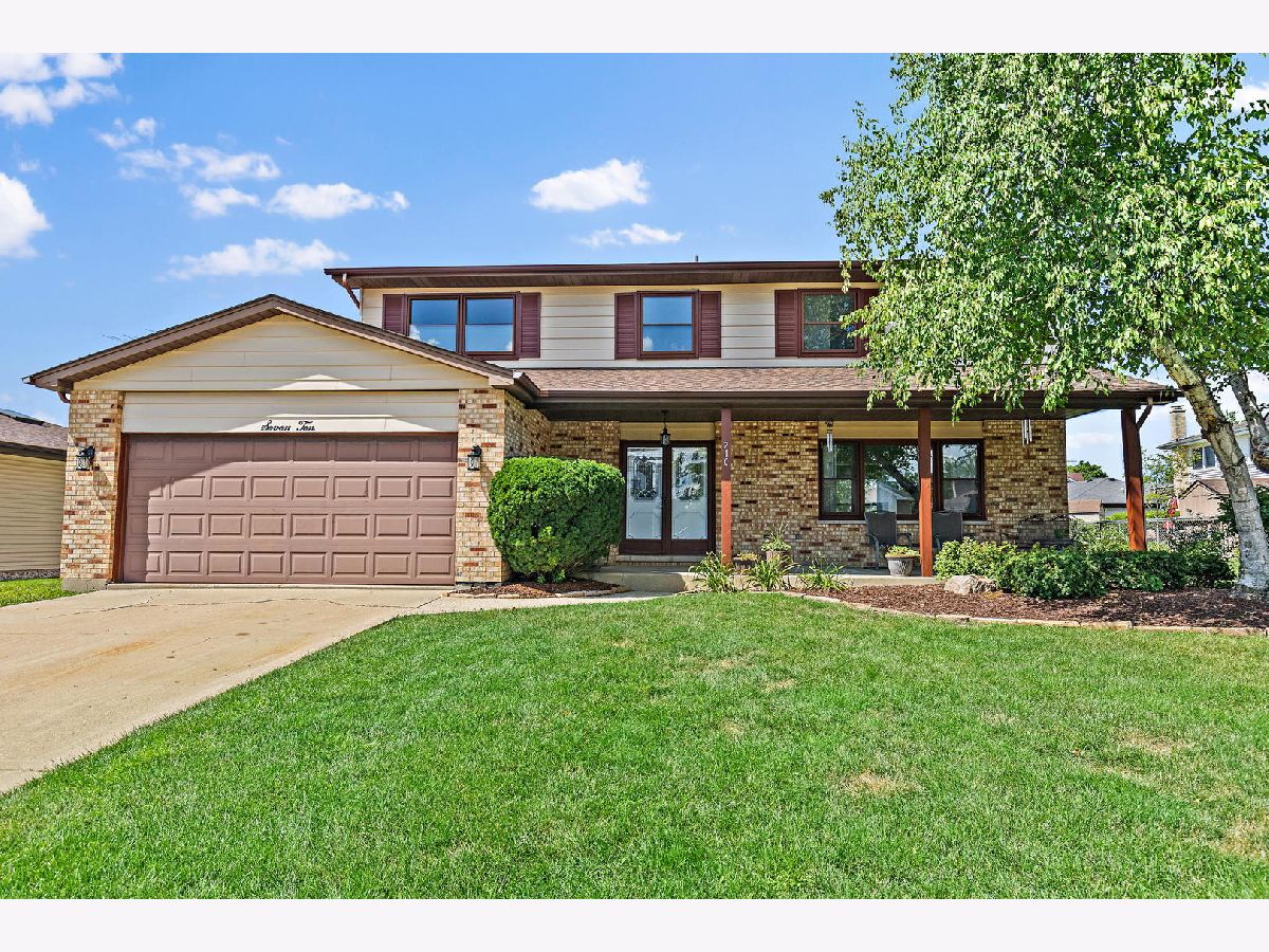 Homes Sold Spring Cove Schaumburg Illinois, 710 Seafarer