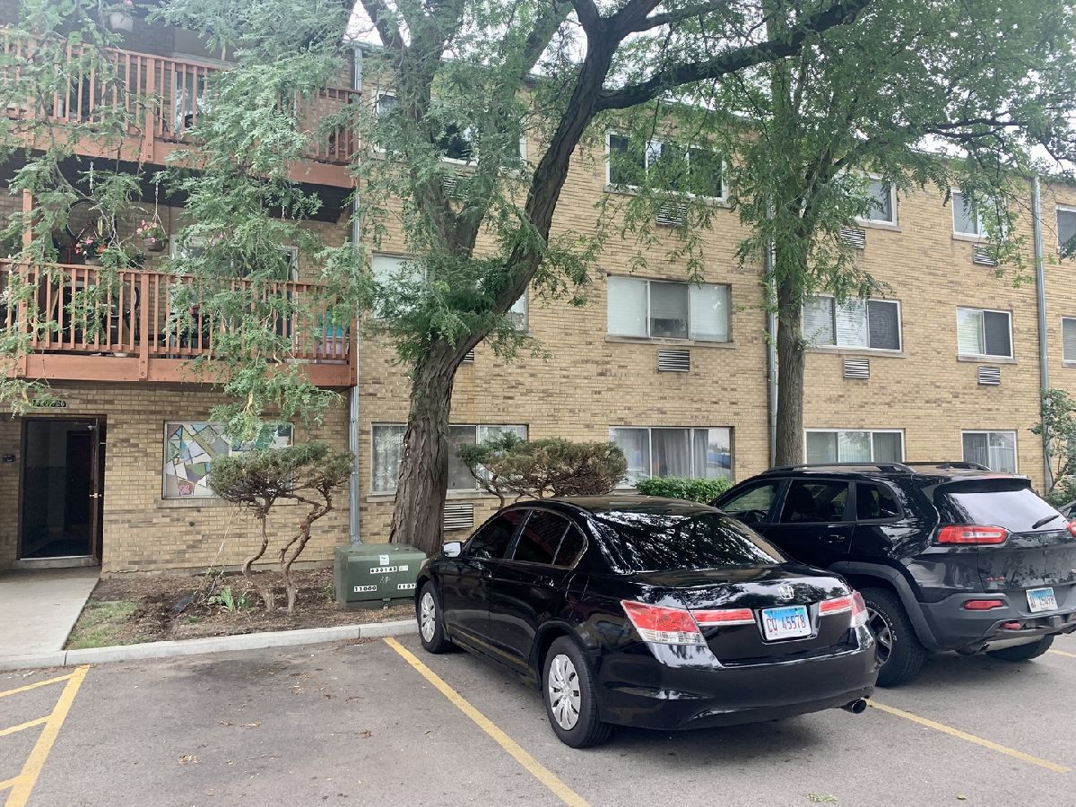 Condominiums Sold Birch Manor Mount Prospect Illinois, 726 Dempster