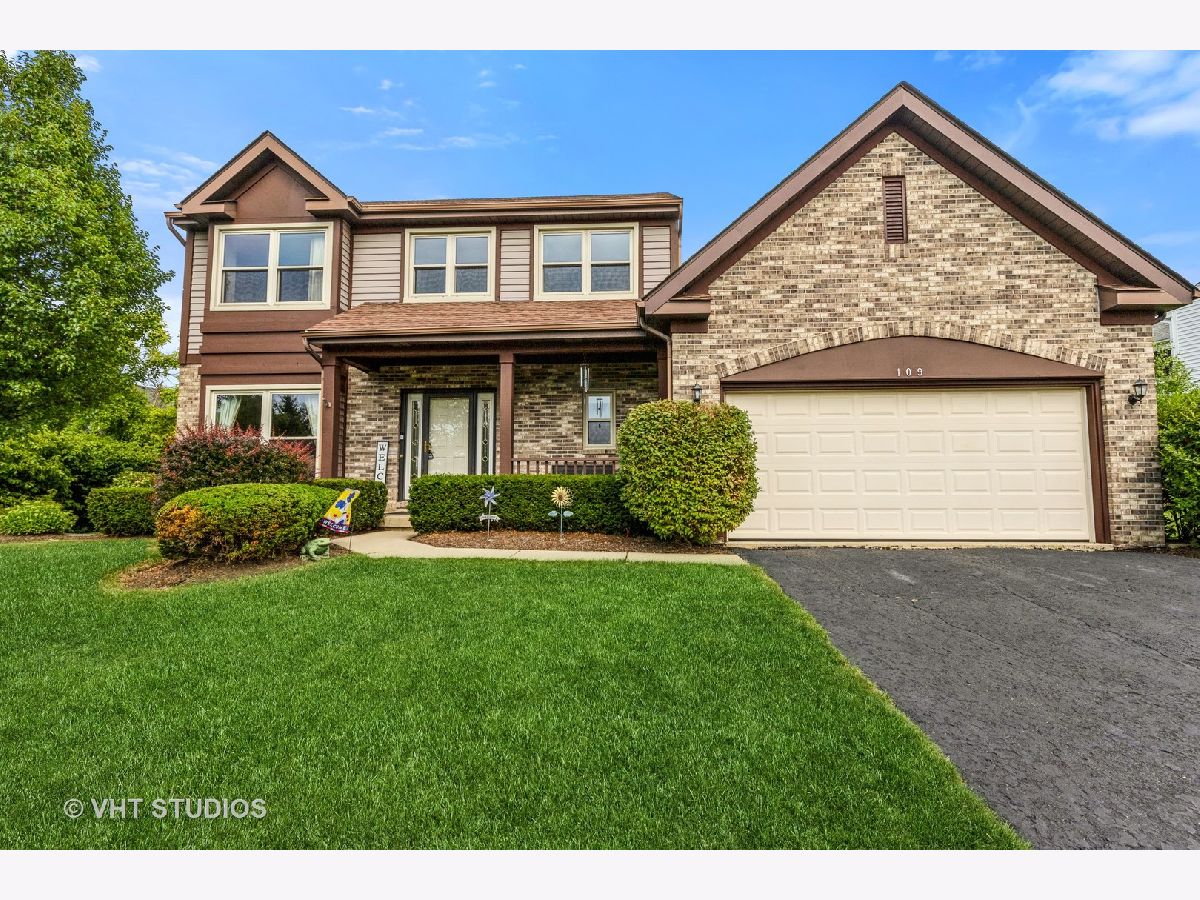 Homes Sold Hunters Ridge Grayslake Illinois, 109 Bobolink
