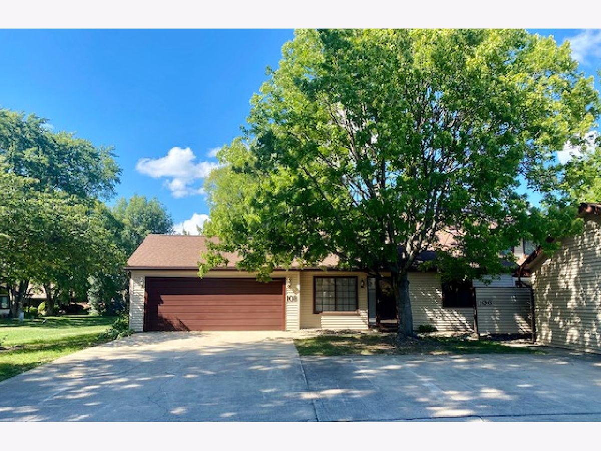 Condos & Townhomes Sold Three Willows Urbana Illinois, 108 Willow View