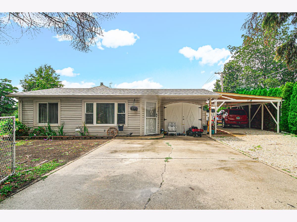  For Sale Nottingham Park Illinois, 7104 72nd Street