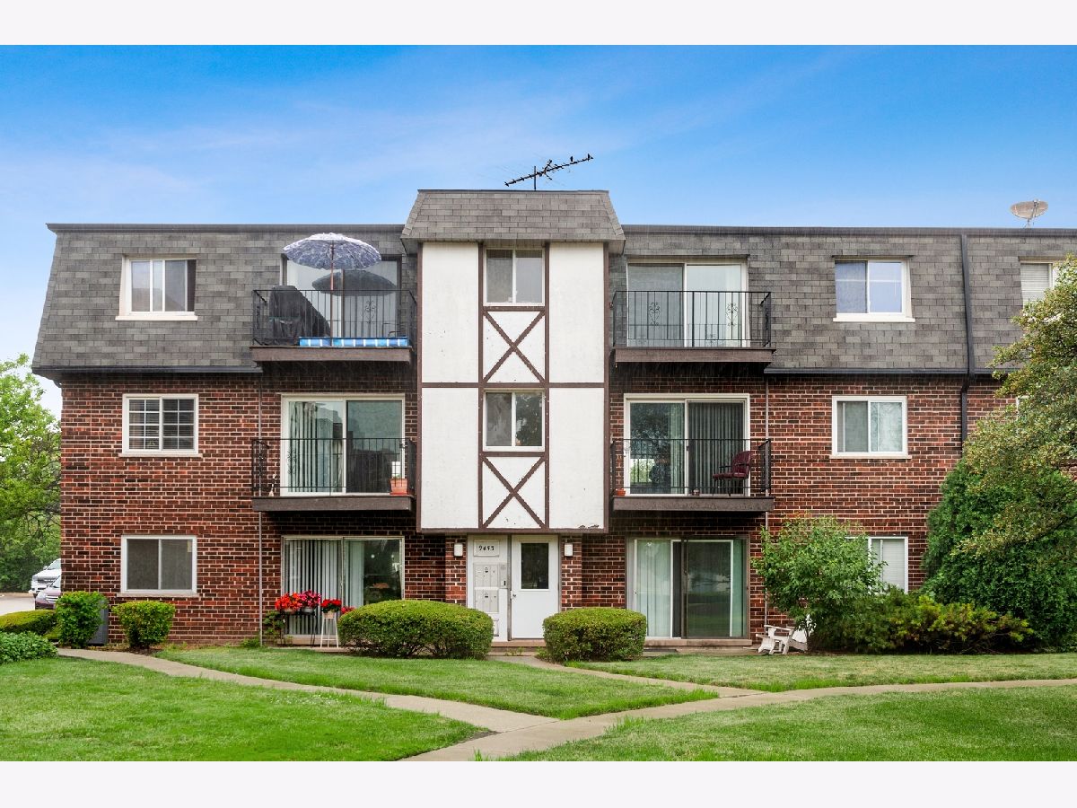 Bay Colony Des Plaines IL, Condominiums For Sale & For Rent Sadie