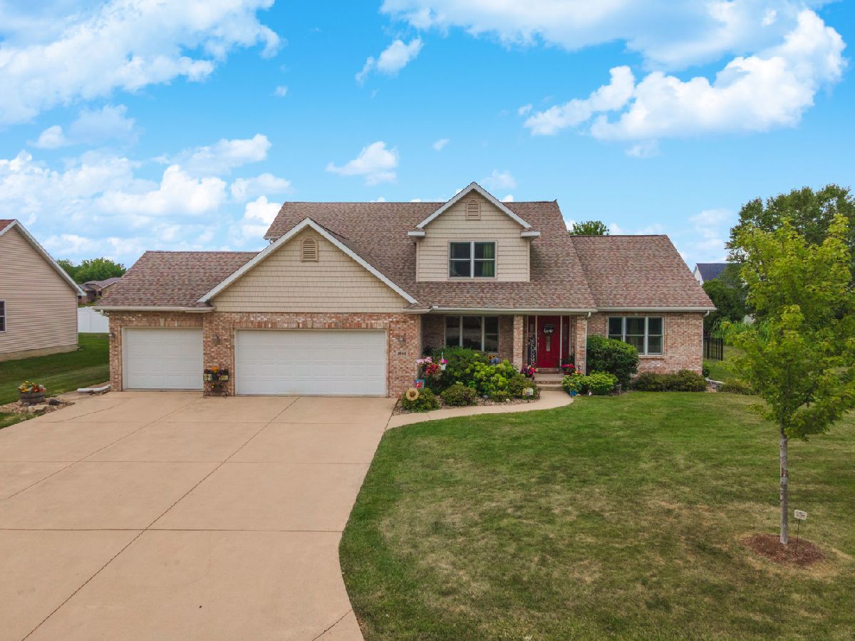 Homes Sold Fairway View Pontiac Illinois, 1646 Mockingbird