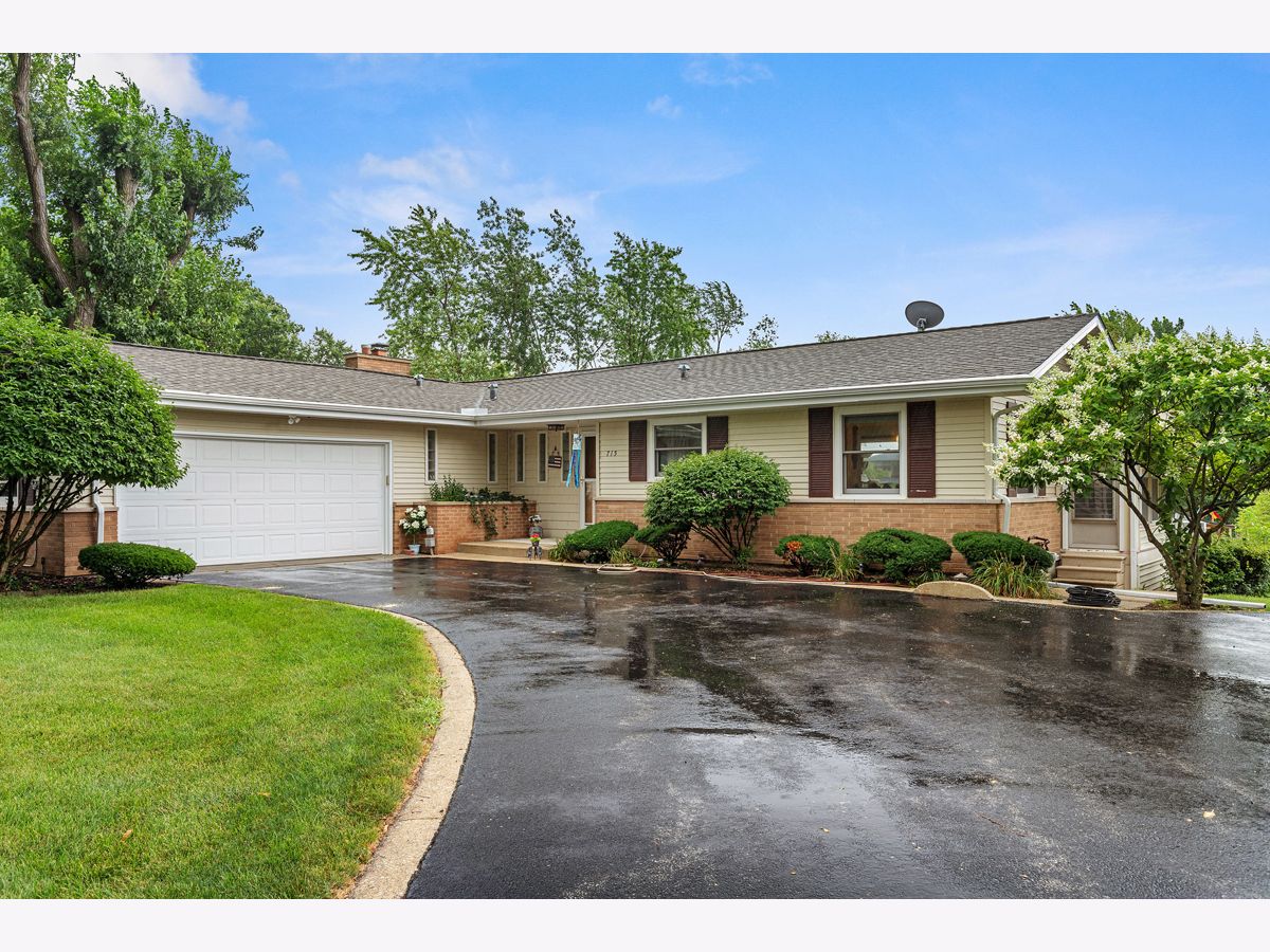 Homes Sold Bruce Lake Downers Grove Illinois, 715 81st