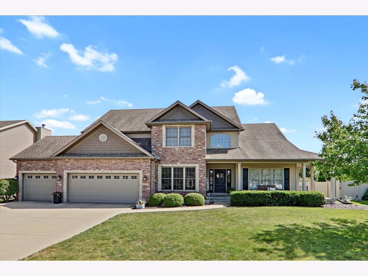 Homes & Condos & Townhomes Sold Eagle View Bloomington Illinois, 4009 Rockledge