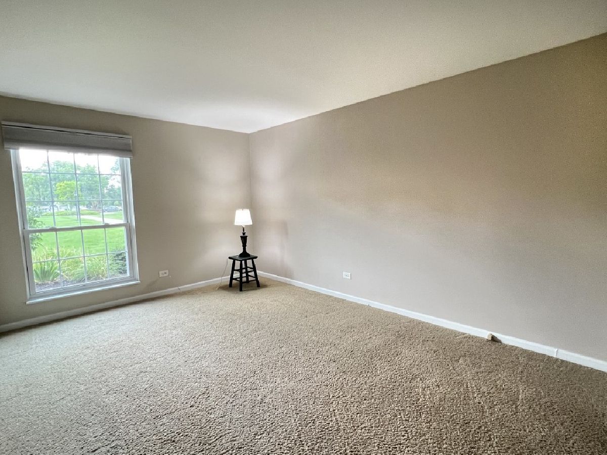 136 Carriage Way Drive, Burr Ridge, Illinois 60527 MLS 11485582