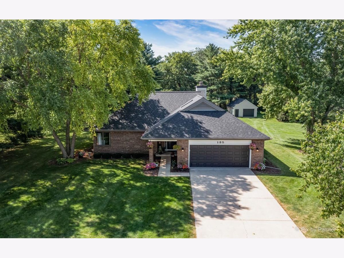 Homes Sold Thornley On The Fox St Charles Illinois, 135 Thornhill Farm