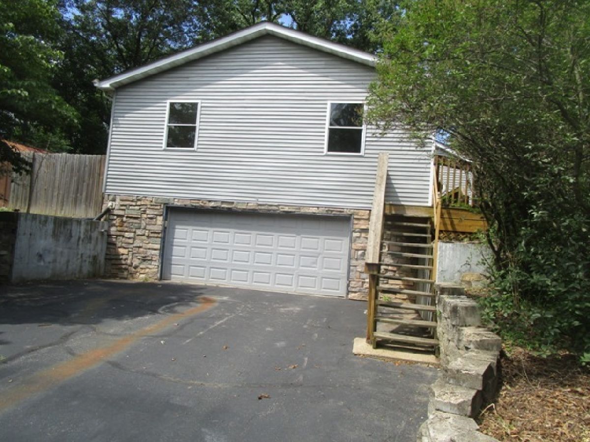 Homes Sold Lilymoore Mchenry Illinois, 319 North