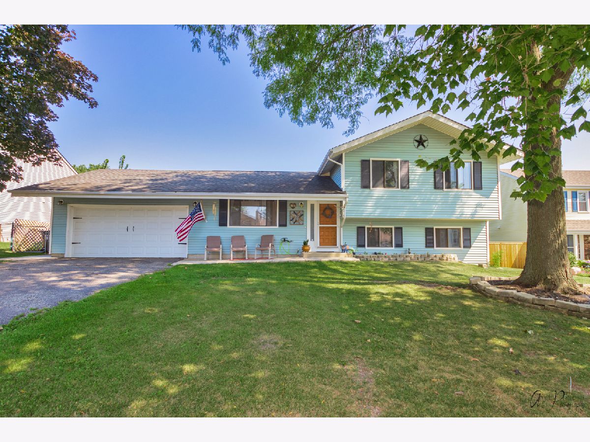 Homes Sold Brittany Heights Mchenry Illinois, 5520 Brittany