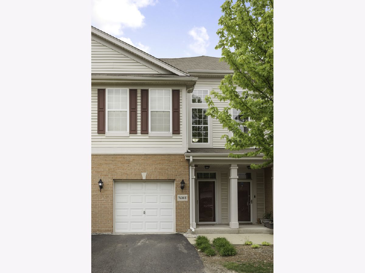 Townhomes & Condos Sold Bridgeview Place Bridgeview Illinois, 7431 Claridge