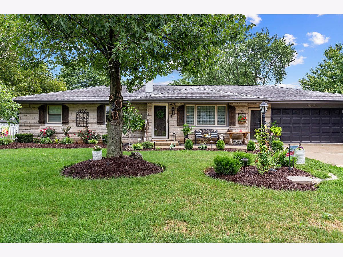Homes Sold Cherry Hill New Lenox Illinois, 306 Kingston