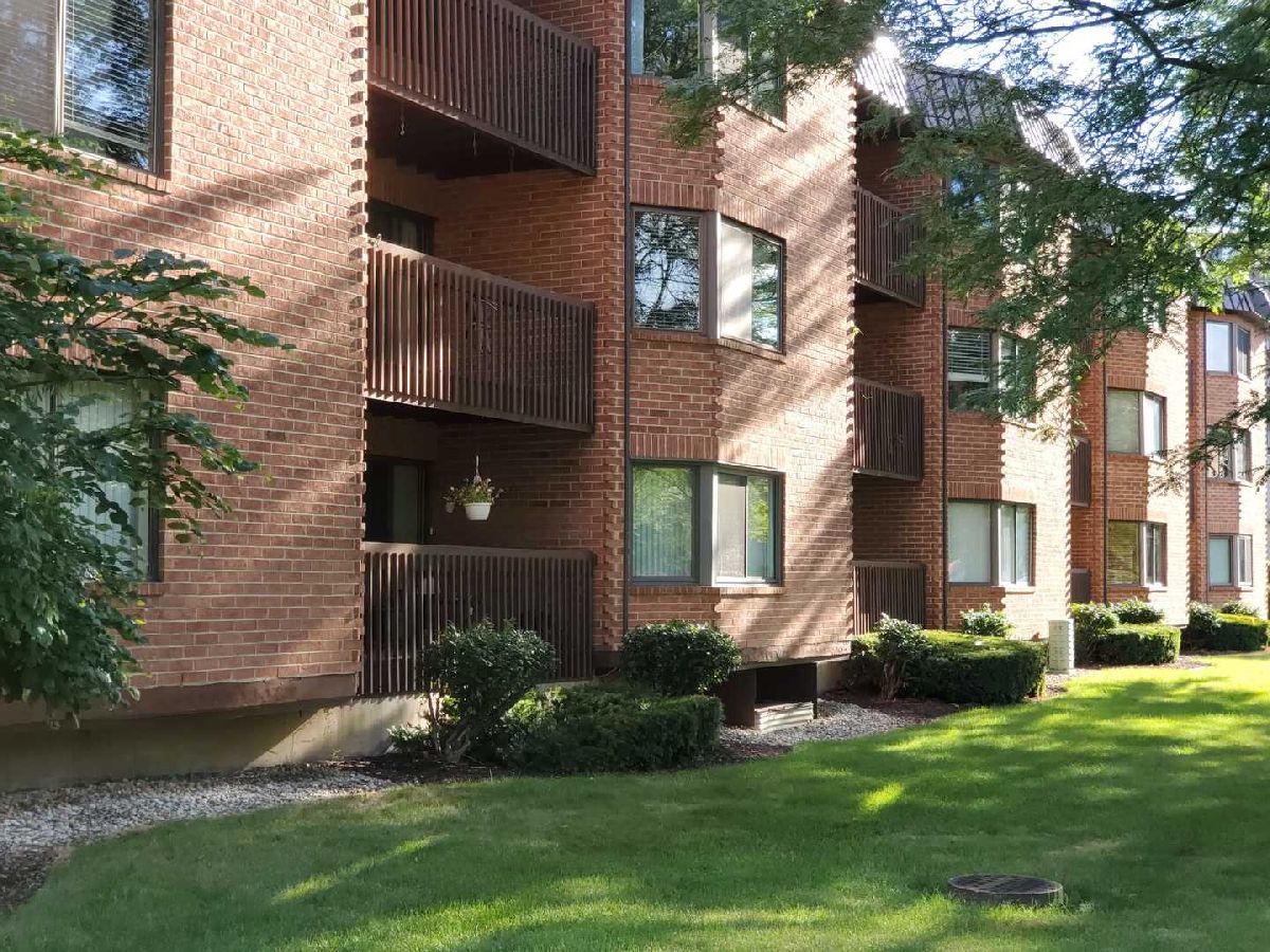 Condos & Townhomes Sold The Lawns Phase 3 Willowbrook Illinois, 6425 Clarendon Hills