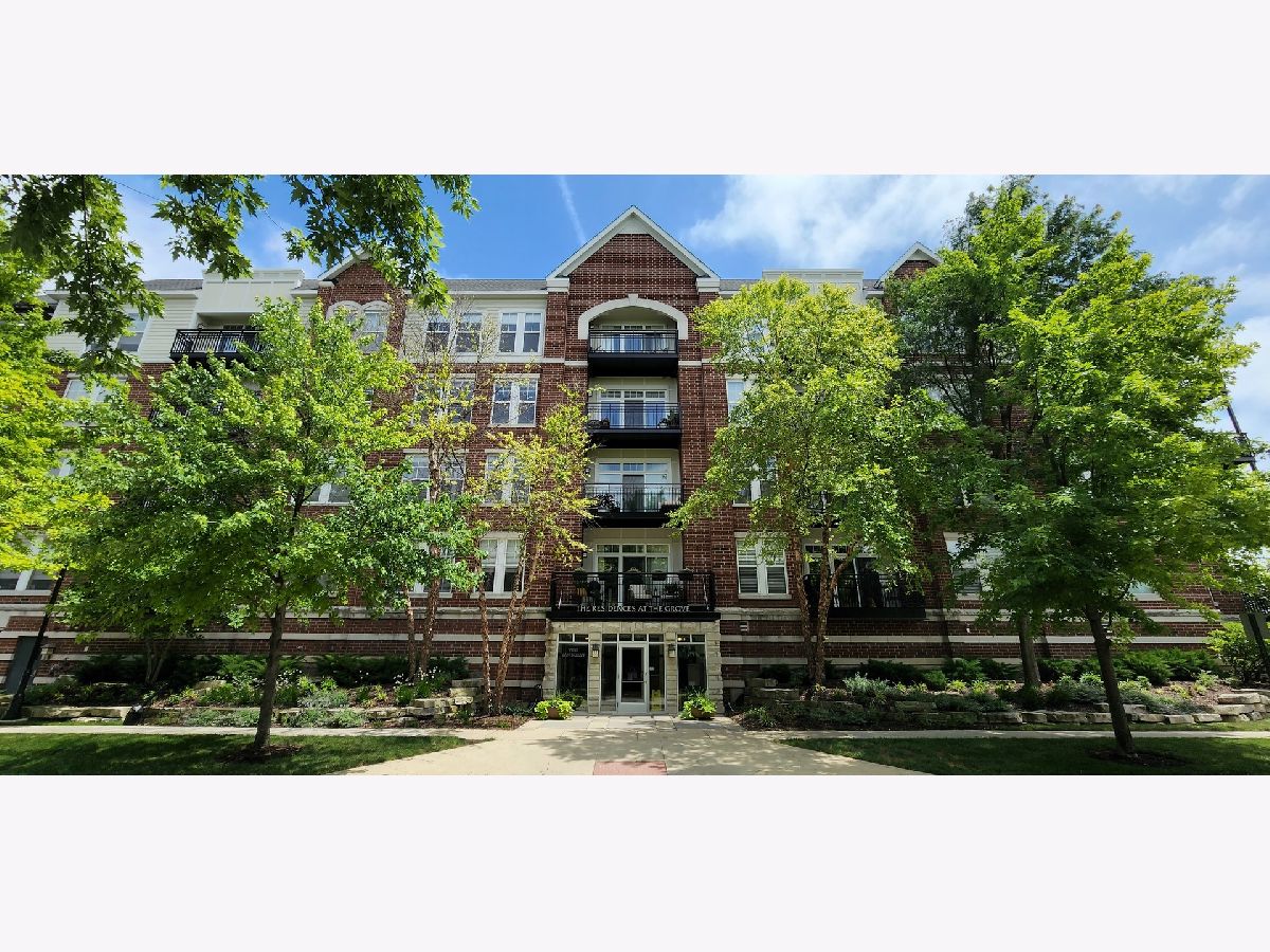 Townhomes & Condos Rented The Residences At The Grove Forest Park Illinois, 7753 Van Buren