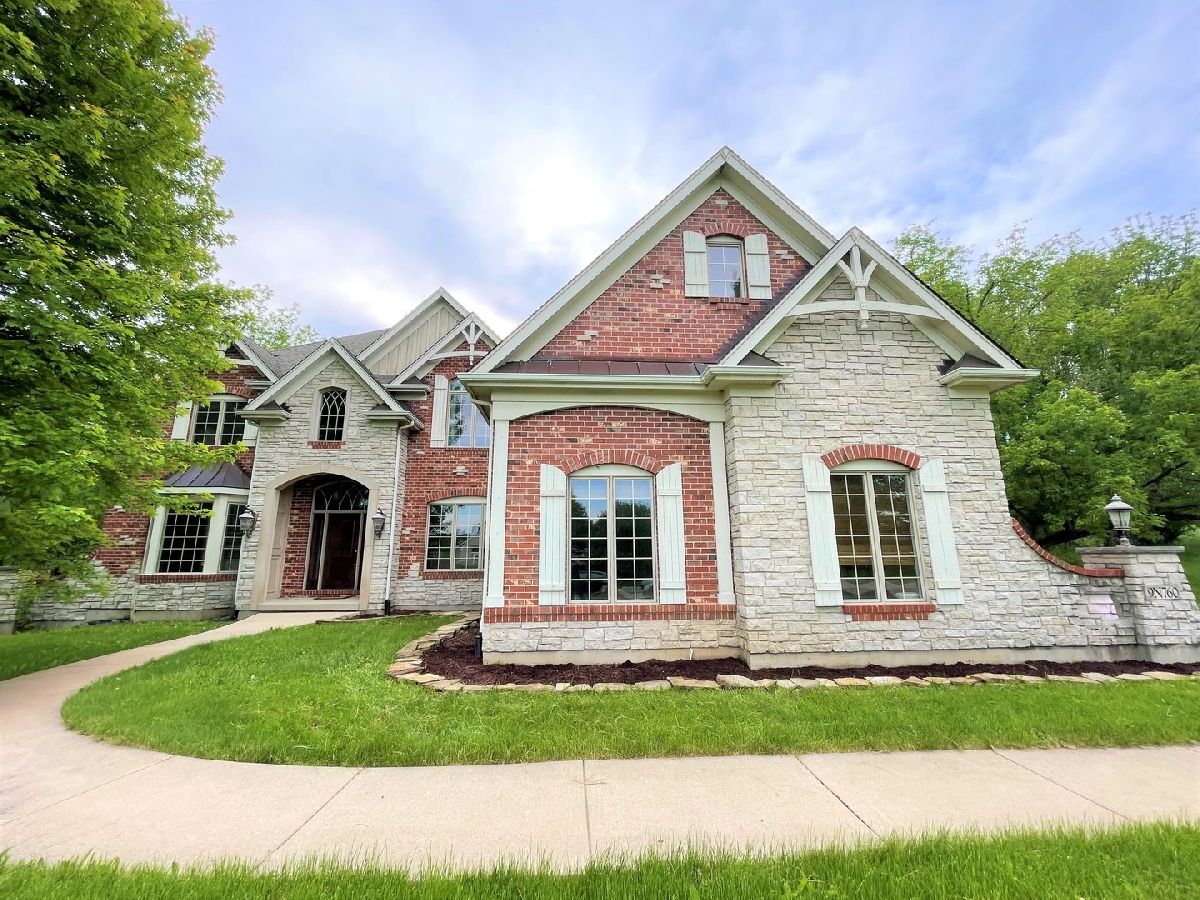 Homes Sold Saddlebrook Elgin Illinois, 9N760 Old Mill