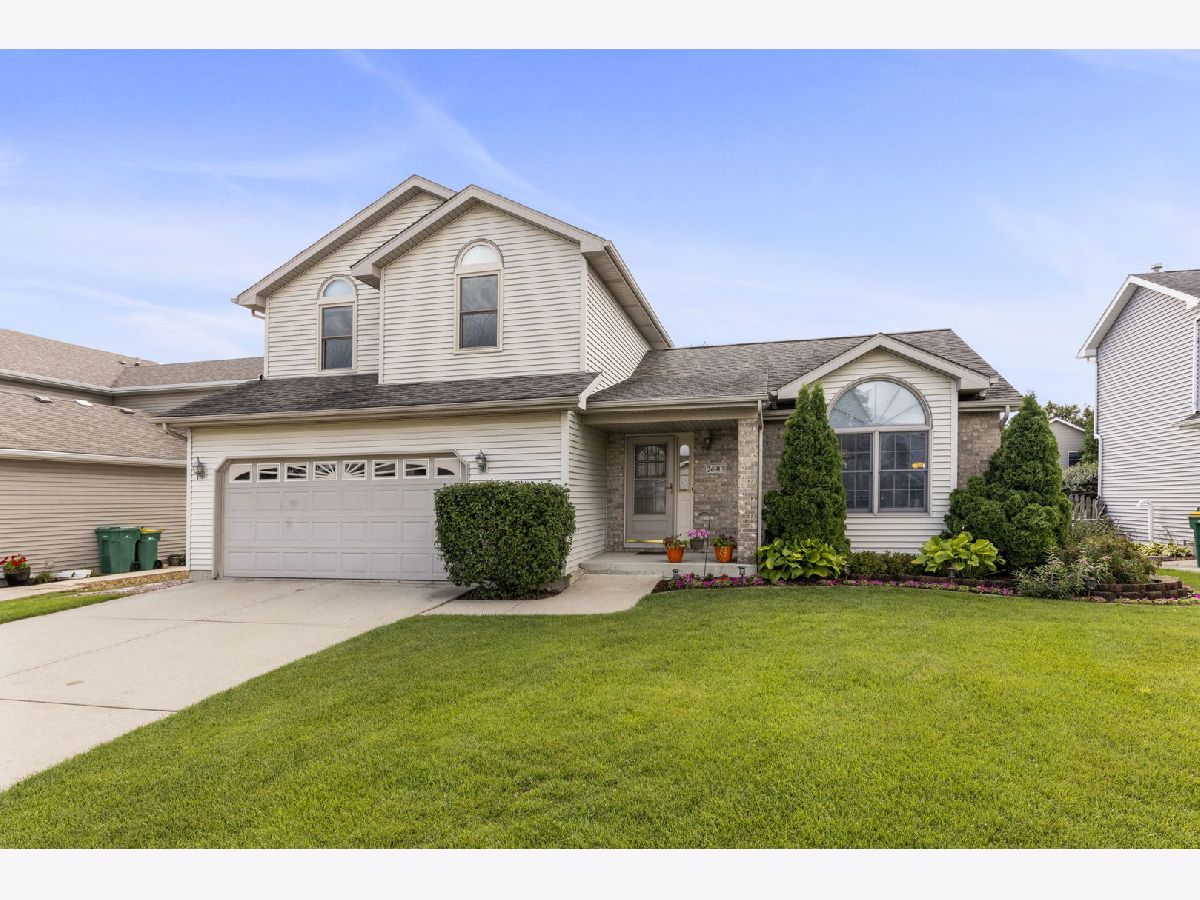 Homes & Condos & Townhomes Sold Foxford Manhattan Illinois, 24913 Donegal