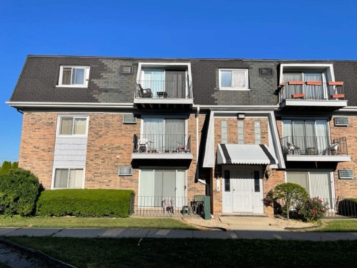 Condominiums Sold Ridge Station Chicago Ridge Illinois, 10310 Ridgeland