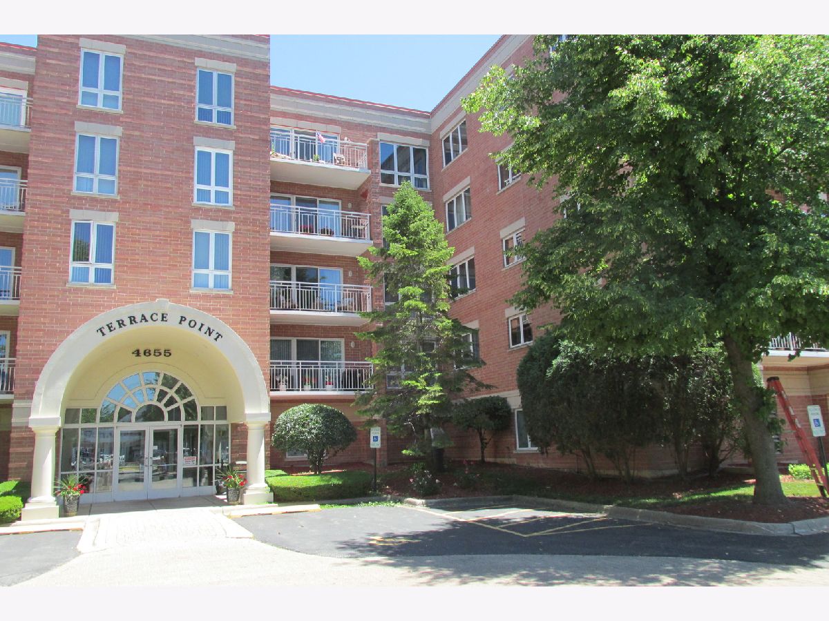 Condominiums Sold Terrace Point Condos Norridge Illinois, 4655 Cumberland
