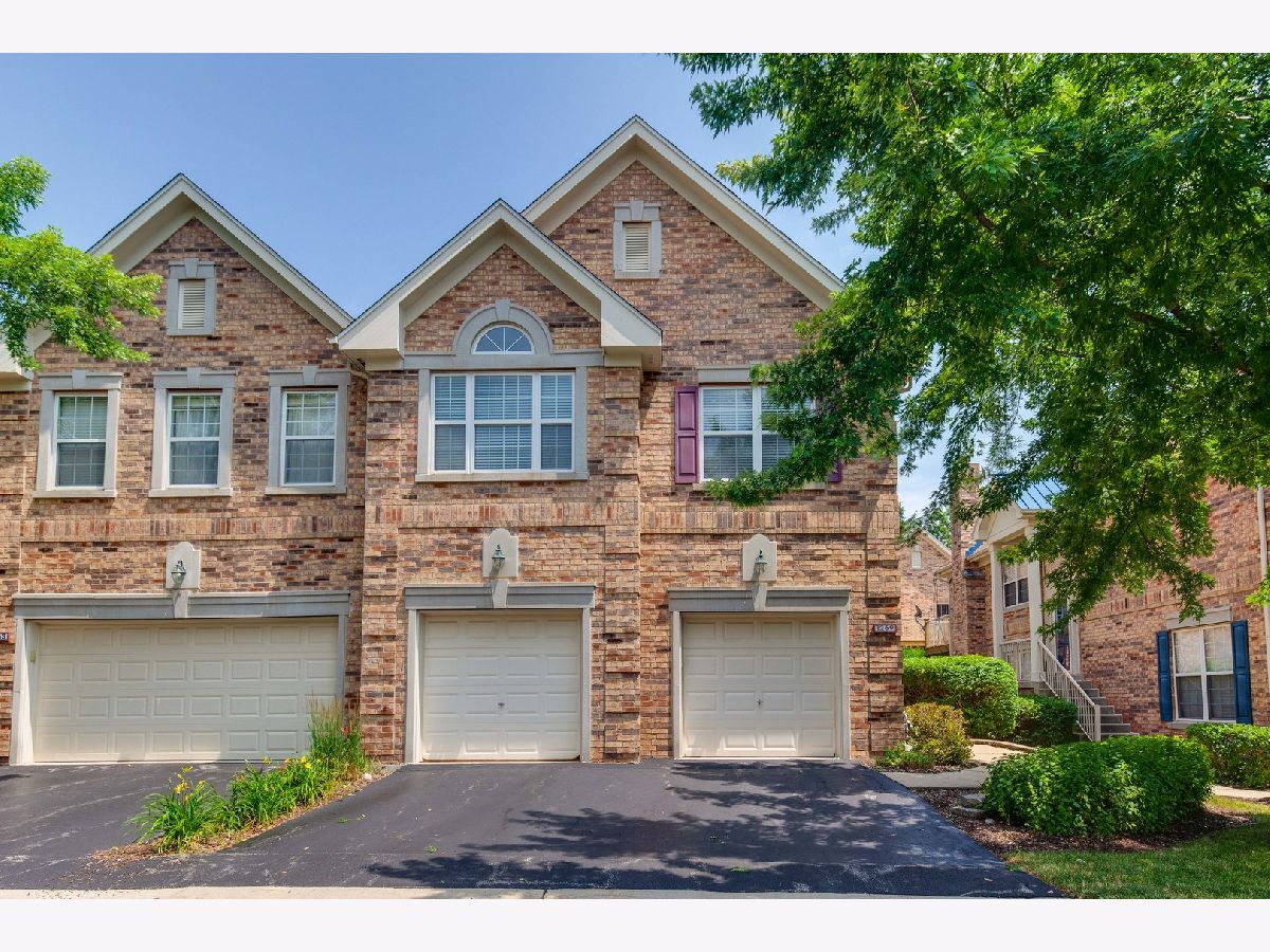 Townhomes Sold Sarahs Glen Vernon Hills Illinois, 1269 Sarah