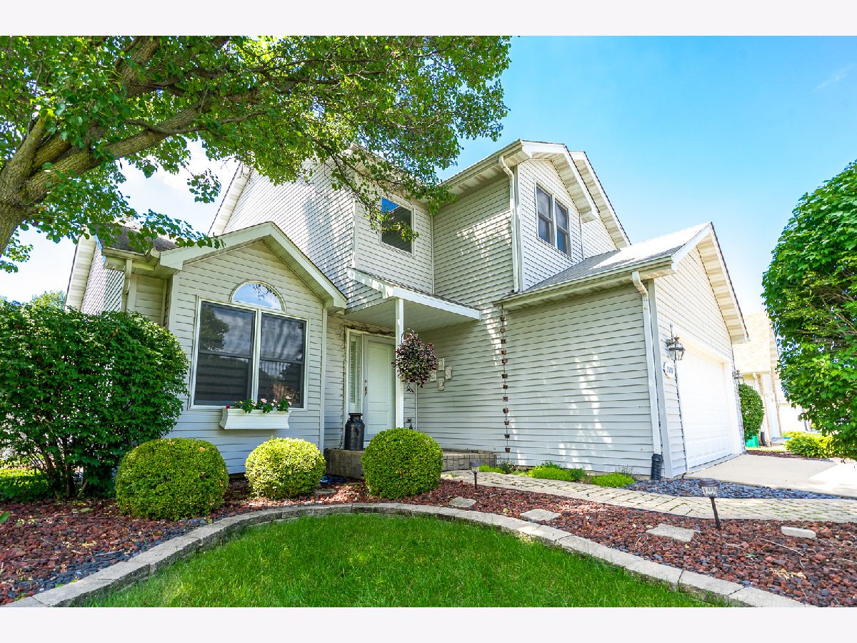 Condos & Townhomes & Homes Sold Chovan Estates Joliet Illinois, 1075 Chovan