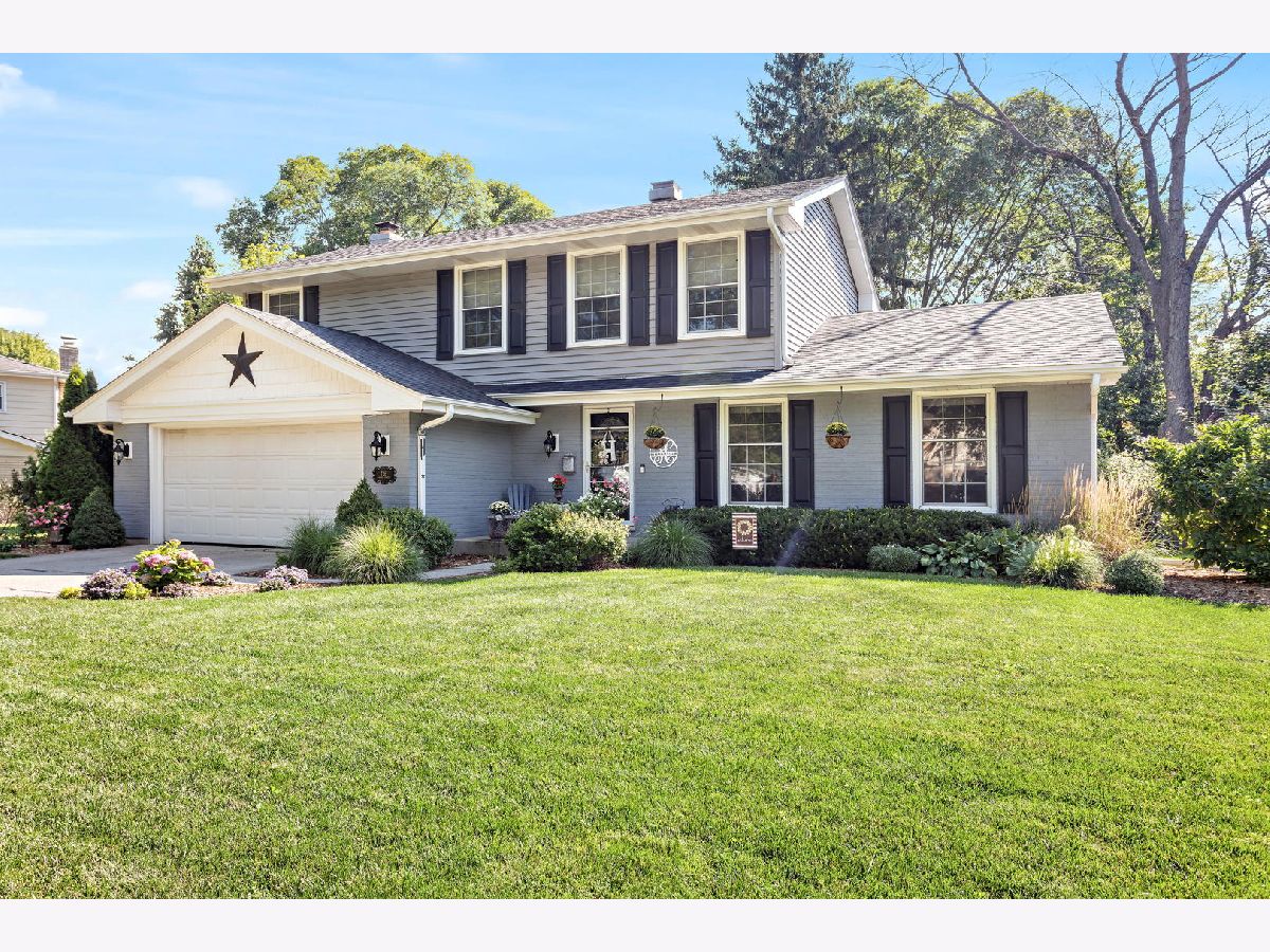 Homes Sold Highlands Libertyville Illinois, 716 Dawes