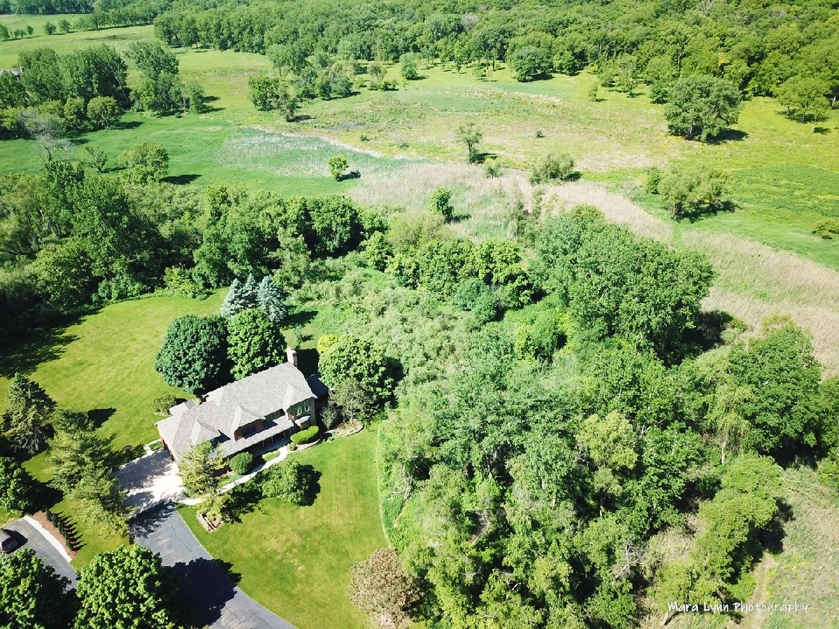 Homes Sold Splitrail Farm St Charles Illinois, 39W881 Barnside