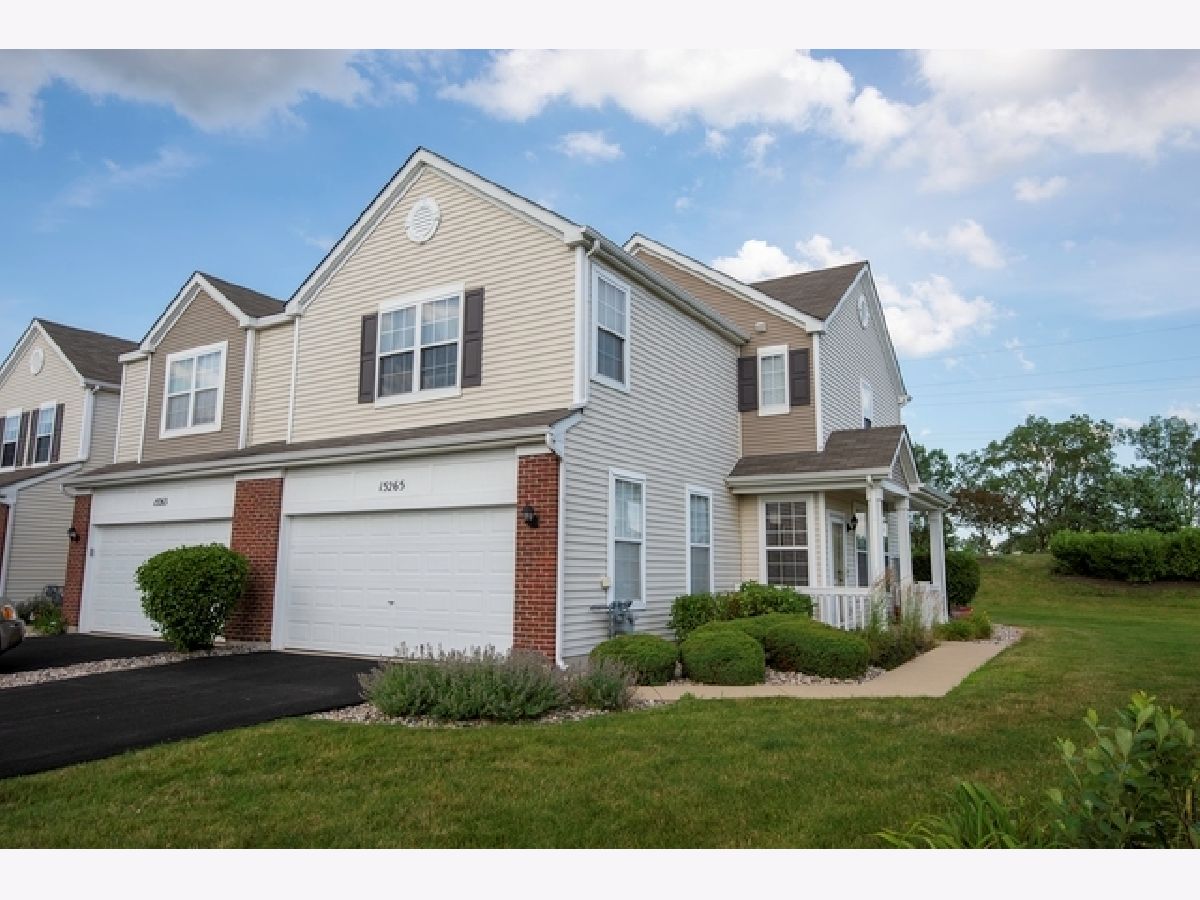 Townhomes & Homes Rented Brookstone Springs Manhattan Illinois, 15265 Kenmare