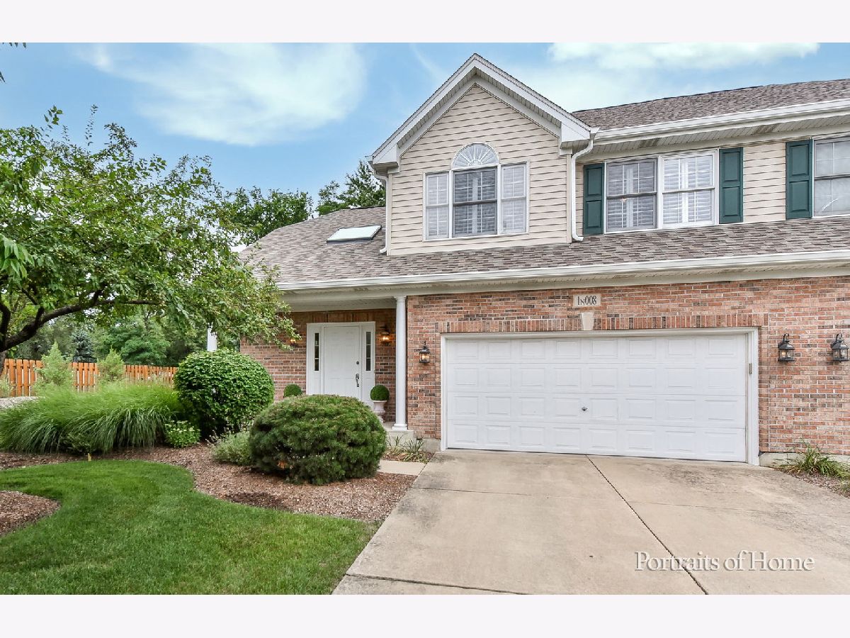 Townhomes Sold Mission Court Winfield Illinois, 1N008 Mission