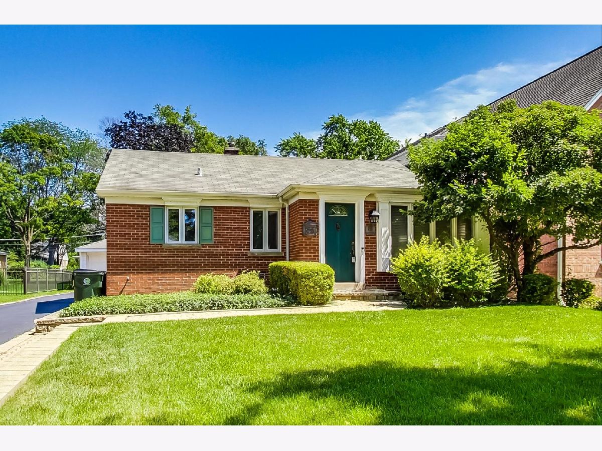 Homes Sold Arlington Farms Arlington Heights Illinois, 623 Beverly