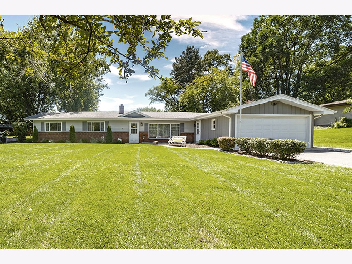 Homes Sold Almora Heights Elgin Illinois, 37W115 Win Haven