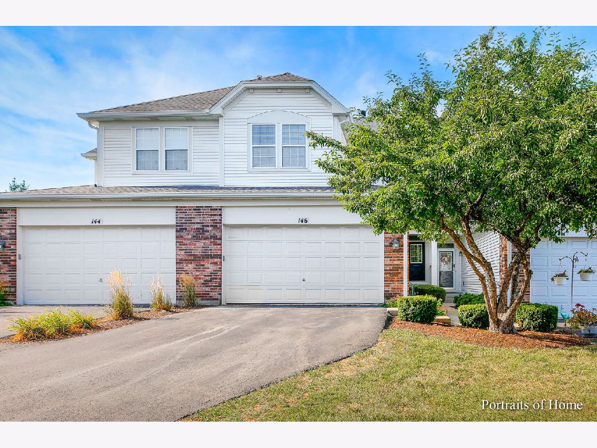 Townhomes Rented Baker Hill Glen Ellyn Illinois, 146 Tanglewood