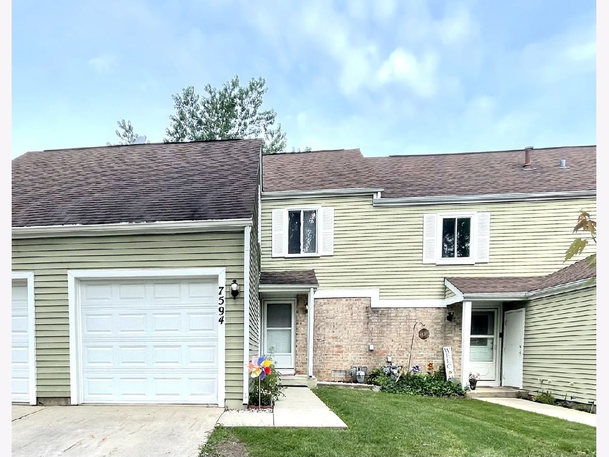 Townhomes Sold Liberty Square Hanover Park Illinois, 7594 Hearth
