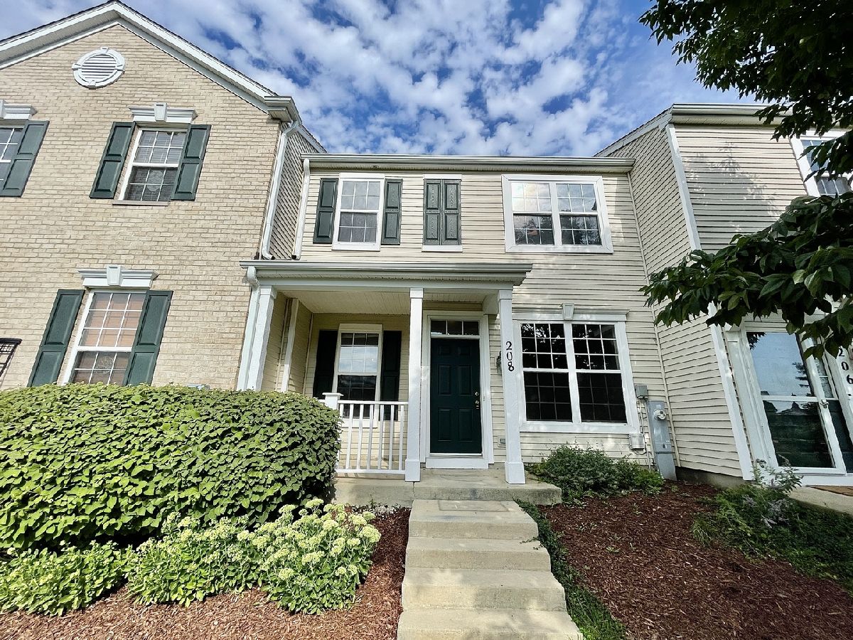 Townhomes Rented Springbrook Townhomes Oswego Illinois, 208 Springbrook