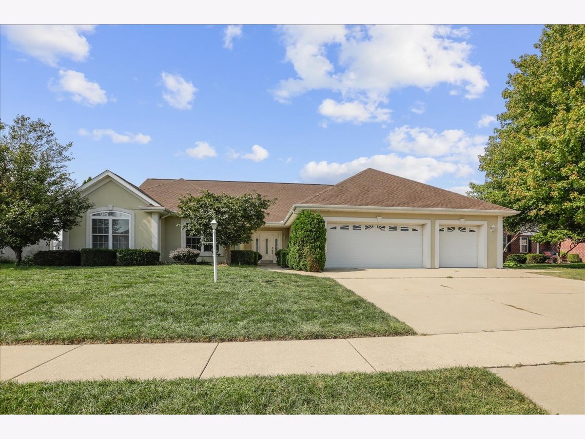 Homes & Condos & Townhomes Sold Beringer Commons Urbana Illinois, 3002 Artesia