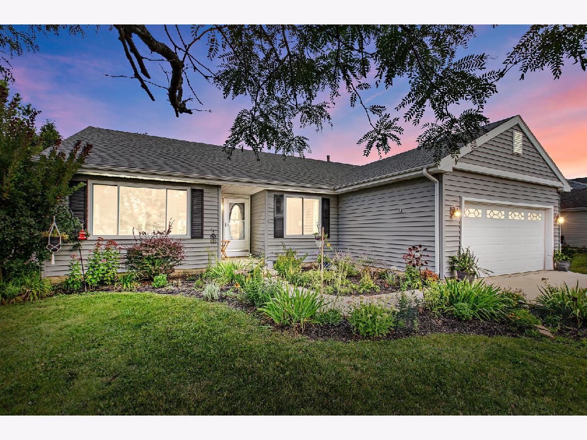 Homes Sold North Hills Carol Stream Illinois, 699 Windemere