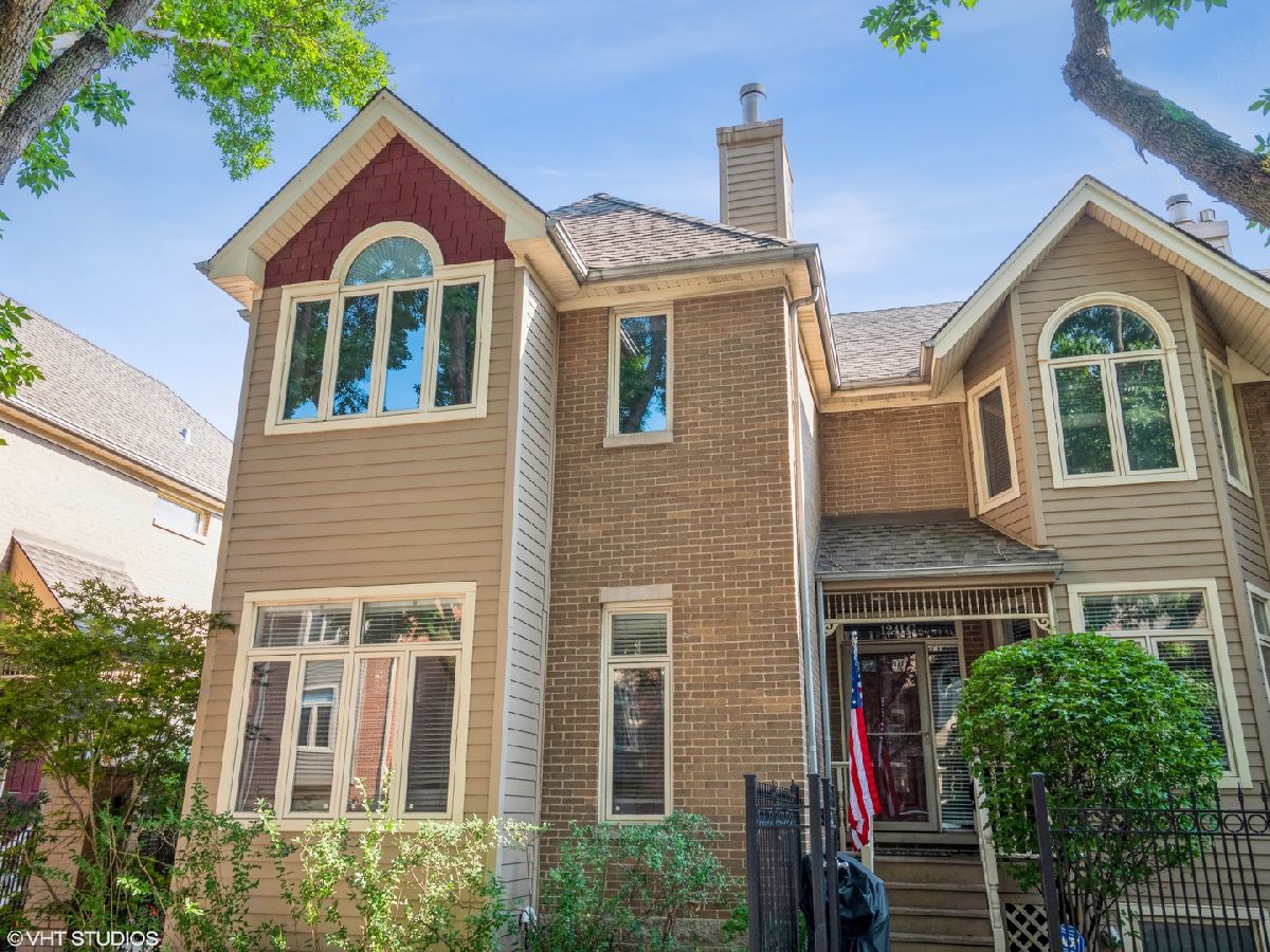 Townhomes Rented Sweeterville Chicago Illinois, 1241 Fletcher