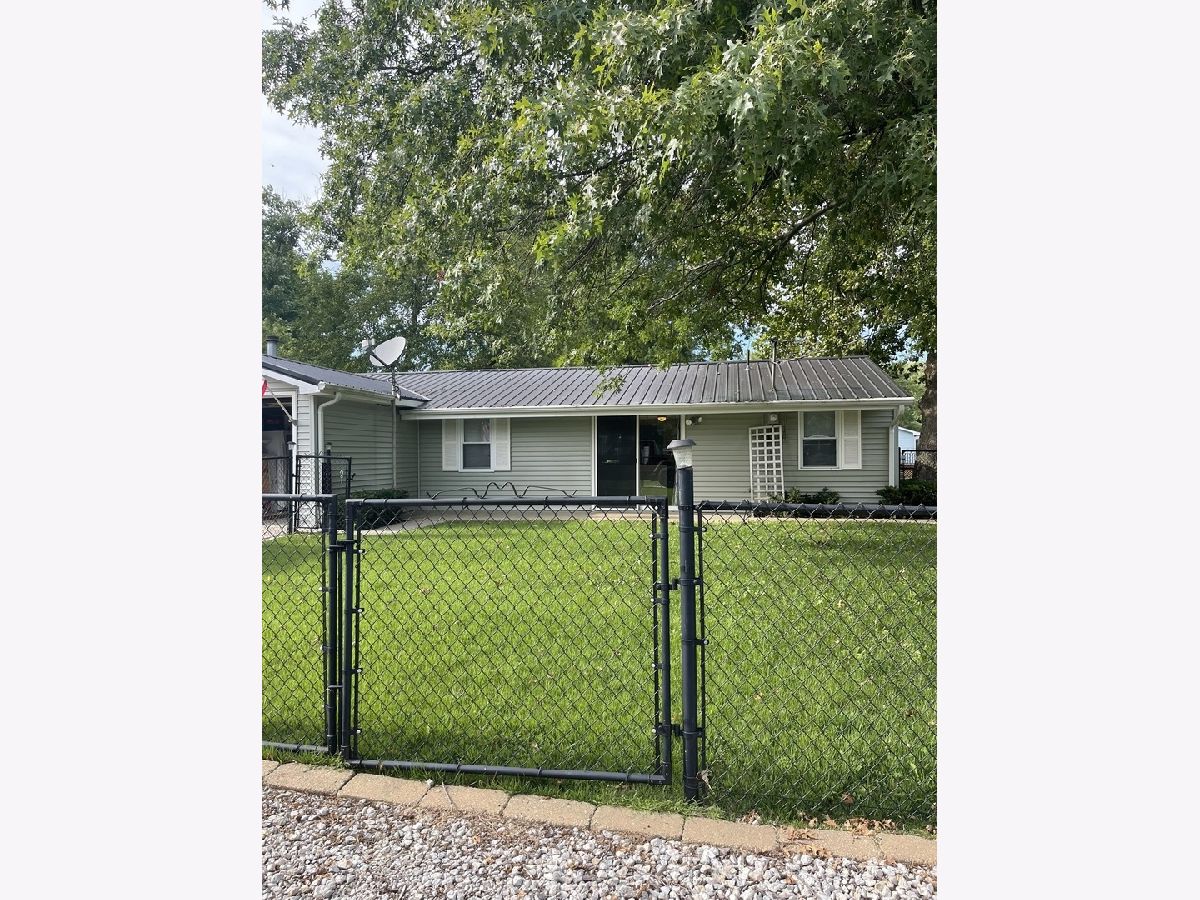  Sold Neoga Illinois, 3585 888 North