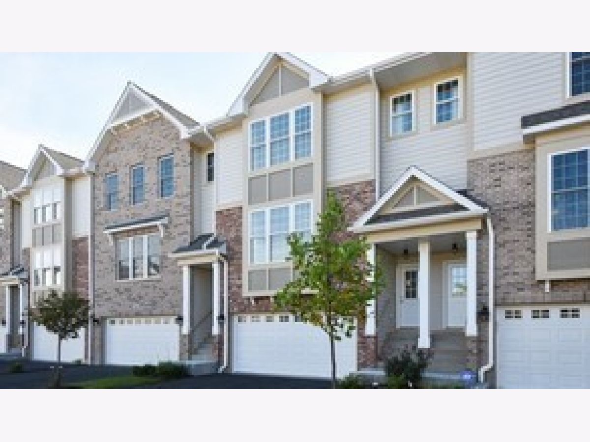Condos & Townhomes & Homes Sold Prairie Landing Buffalo Grove Illinois, 2624 Chelsey