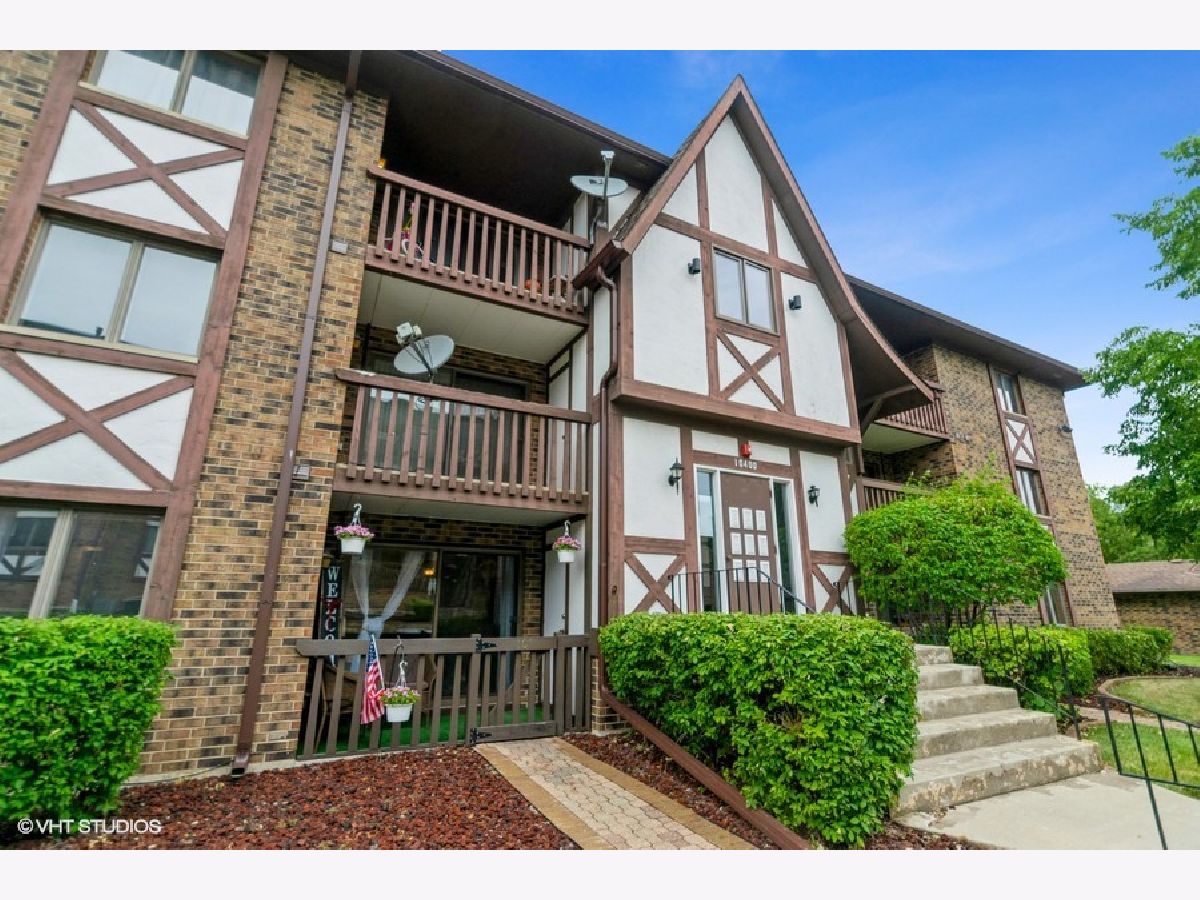 Condominiums Sold Lawncastle Cove Oak Lawn Illinois, 10400 Circle
