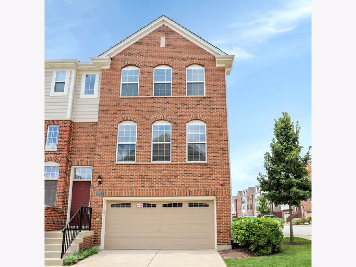 Townhomes & Homes Rented Pleasant Square Schaumburg Illinois, 78 Marcel