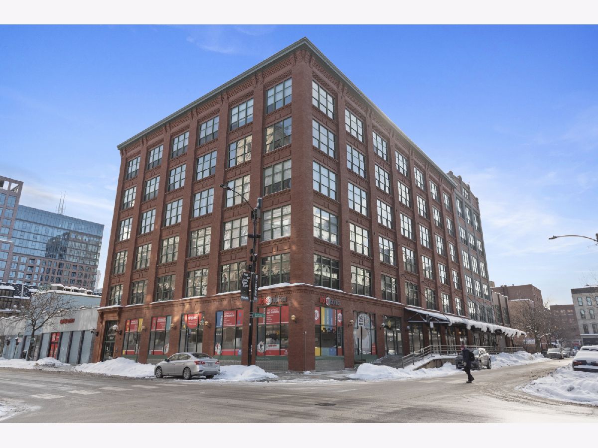 Condos & Townhomes Rented Acorn Lofts Chicago Illinois, 1017 Washington