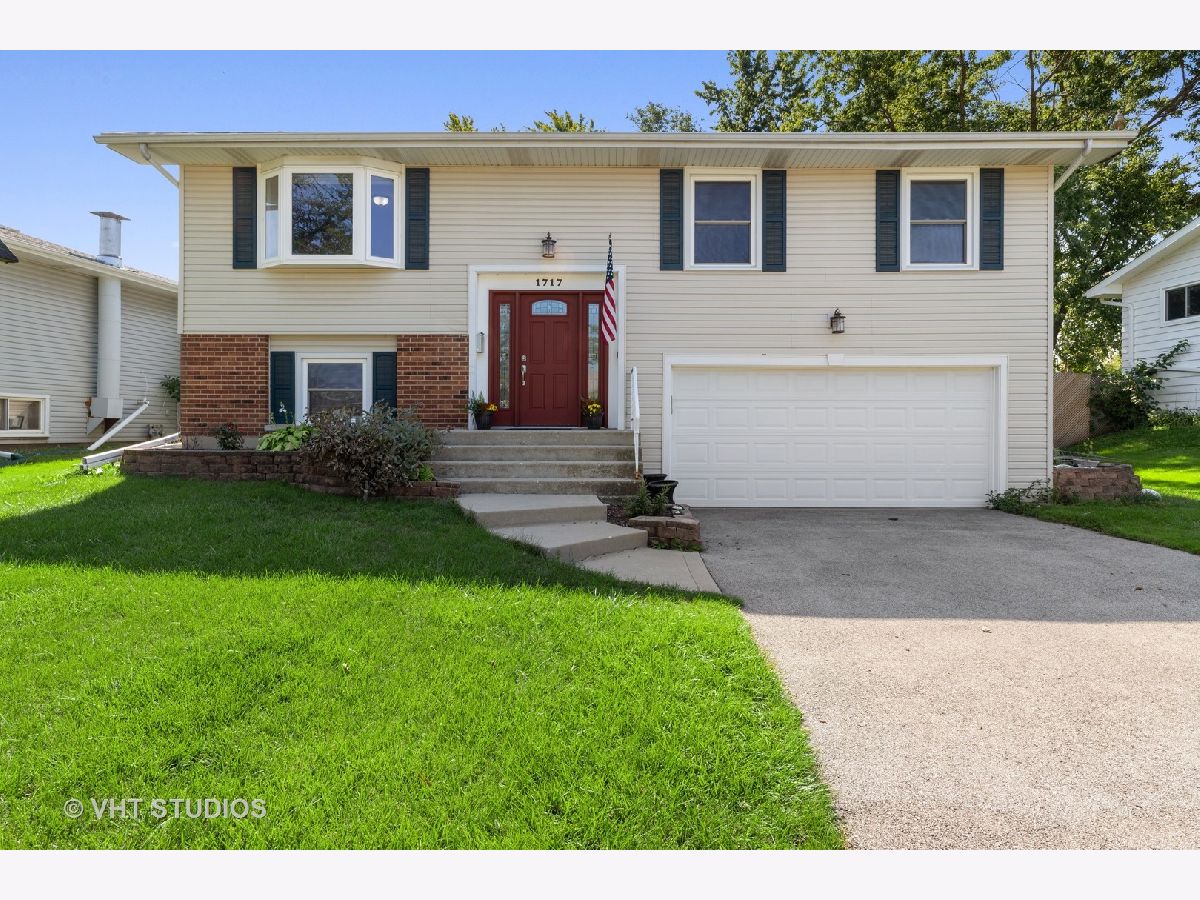 Homes Rented High Point Hoffman Estates Illinois, 1717 Glen Lake